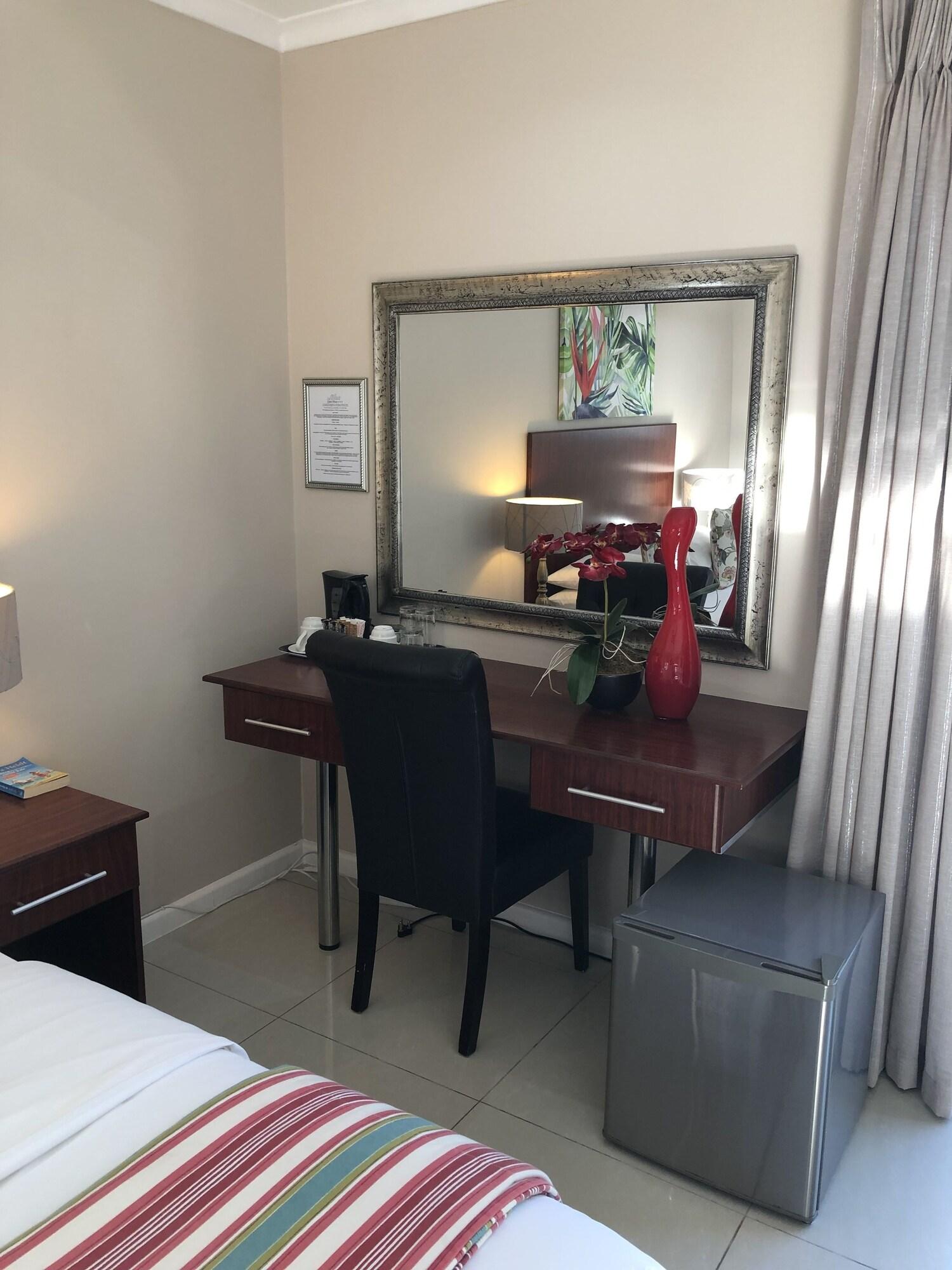 Le Blue Guesthouse Port Elizabeth Kültér fotó