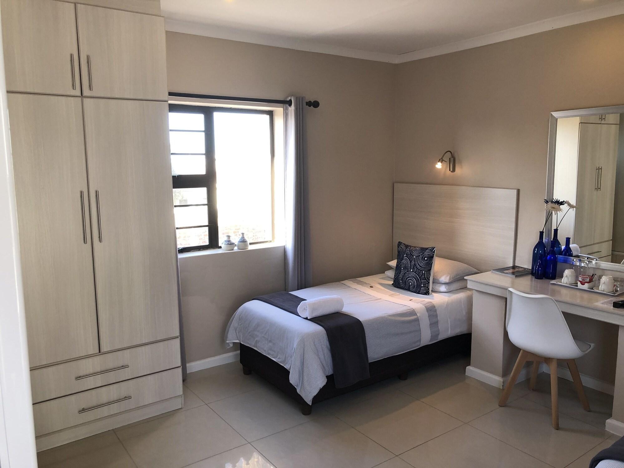 Le Blue Guesthouse Port Elizabeth Kültér fotó