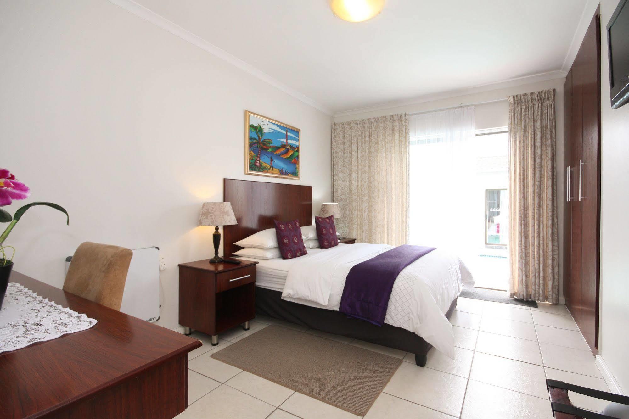 Le Blue Guesthouse Port Elizabeth Kültér fotó
